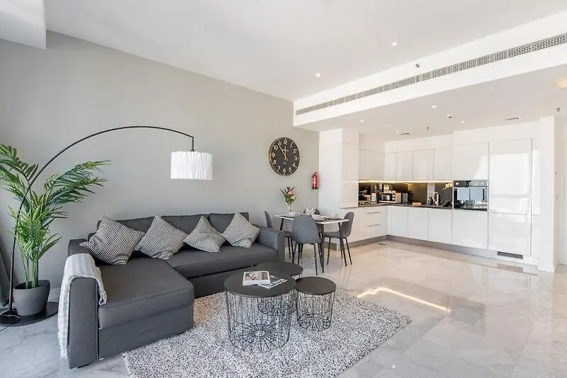 Stylish 1Br Apartment With Skyline Views In Business Bay 10 Mins To Burj Khalifa Dubai